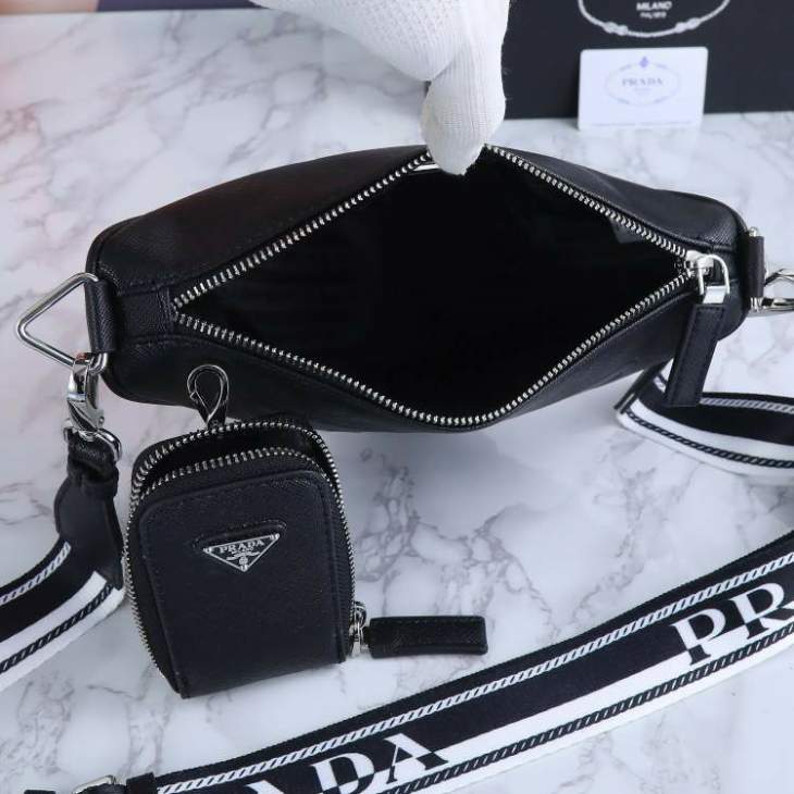 Picture of Prada Mens Bags _SKUfw167298327fw